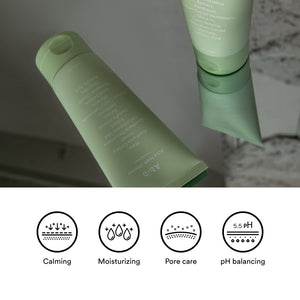 Acne foam cleanser Heartleaf foam
